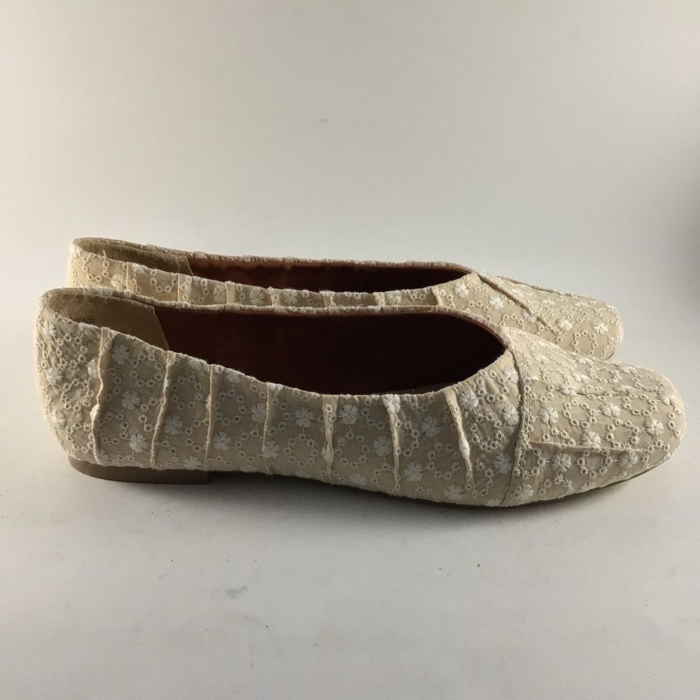 Kork-Ease Cream Lace Ballet Flats